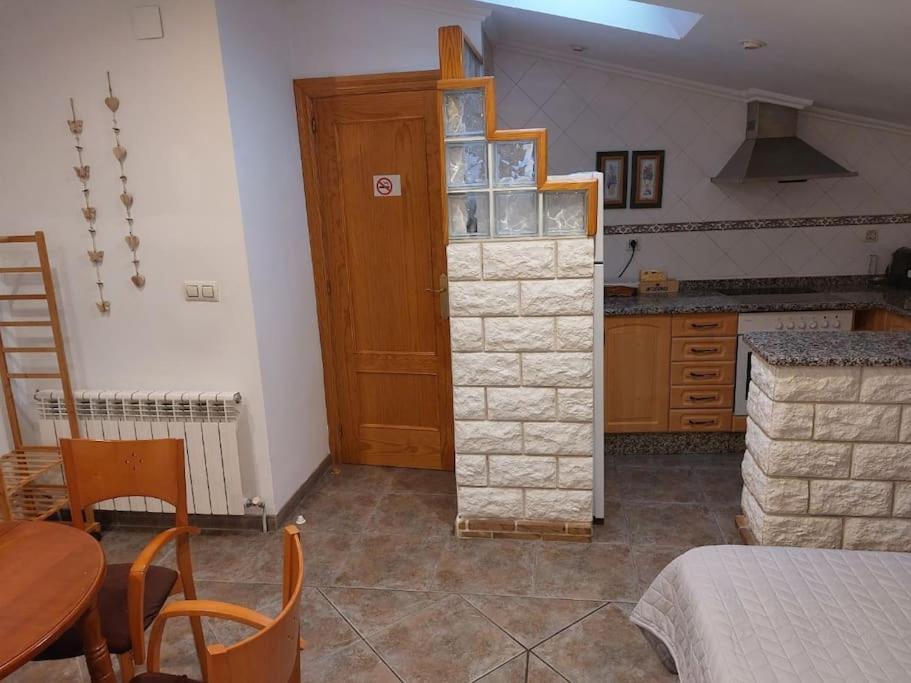 La Buhardilla. Aparcamiento Exterior Privado Apartment Teruel Exterior photo