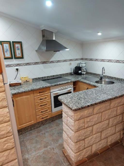 La Buhardilla. Aparcamiento Exterior Privado Apartment Teruel Exterior photo
