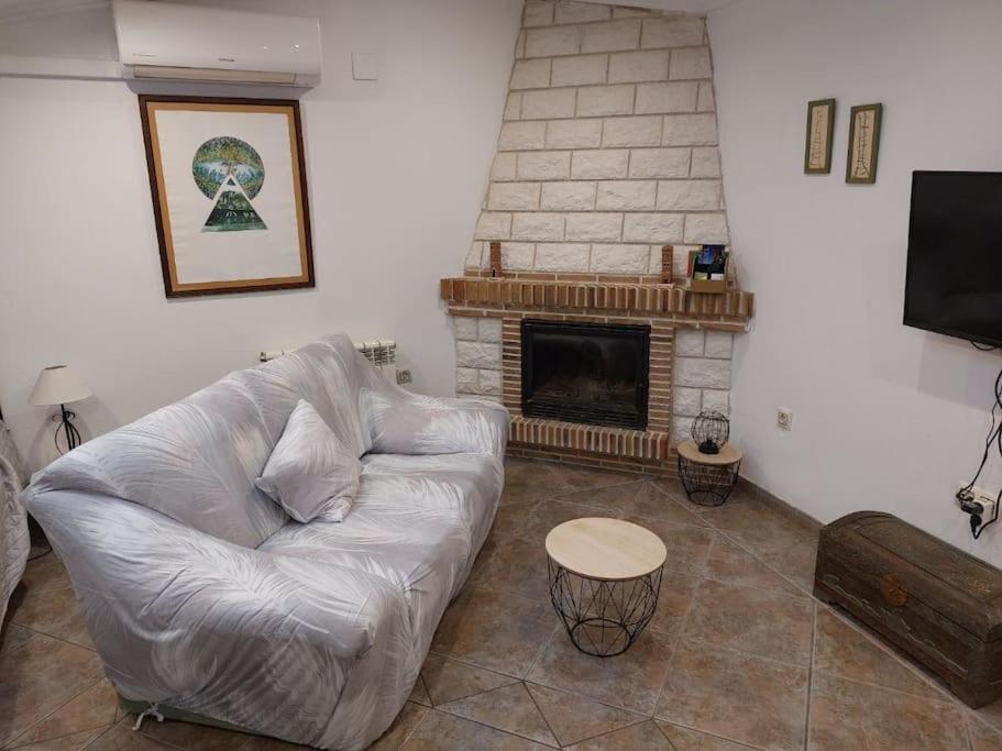 La Buhardilla. Aparcamiento Exterior Privado Apartment Teruel Exterior photo